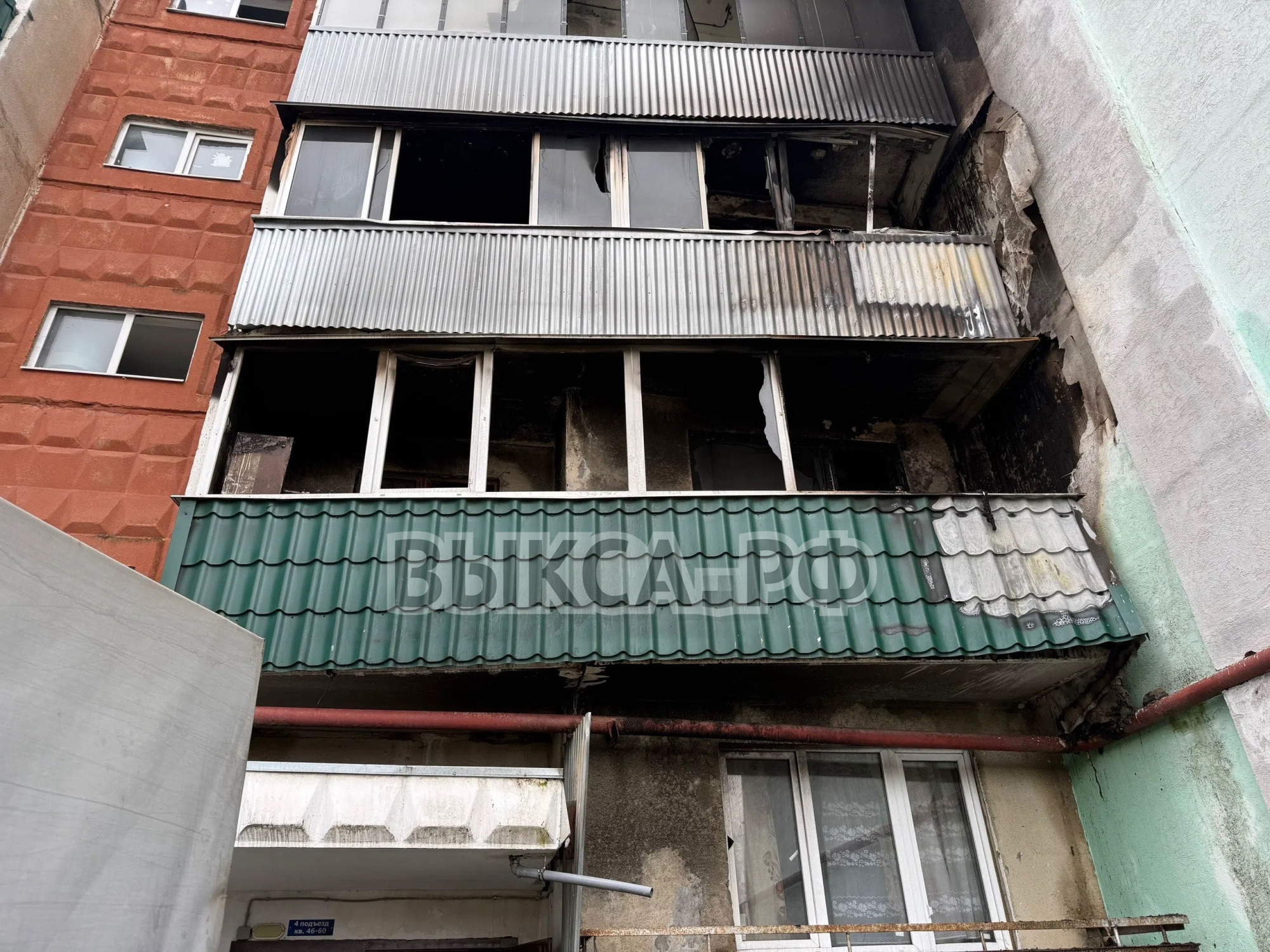 🔥 Ночной пожар в Досчатом: семья с годовалым ребенком осталась без жилья и просит о помощи
