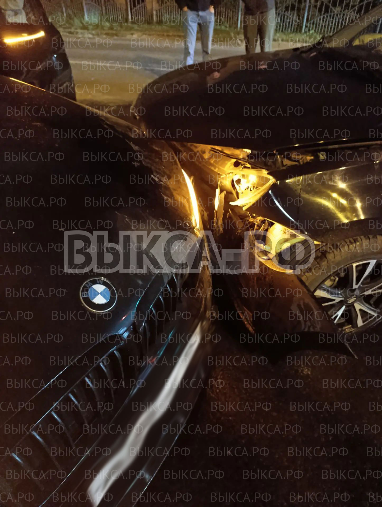 На Красных Зорях водитель Lada попал в больницу после проезда на красный