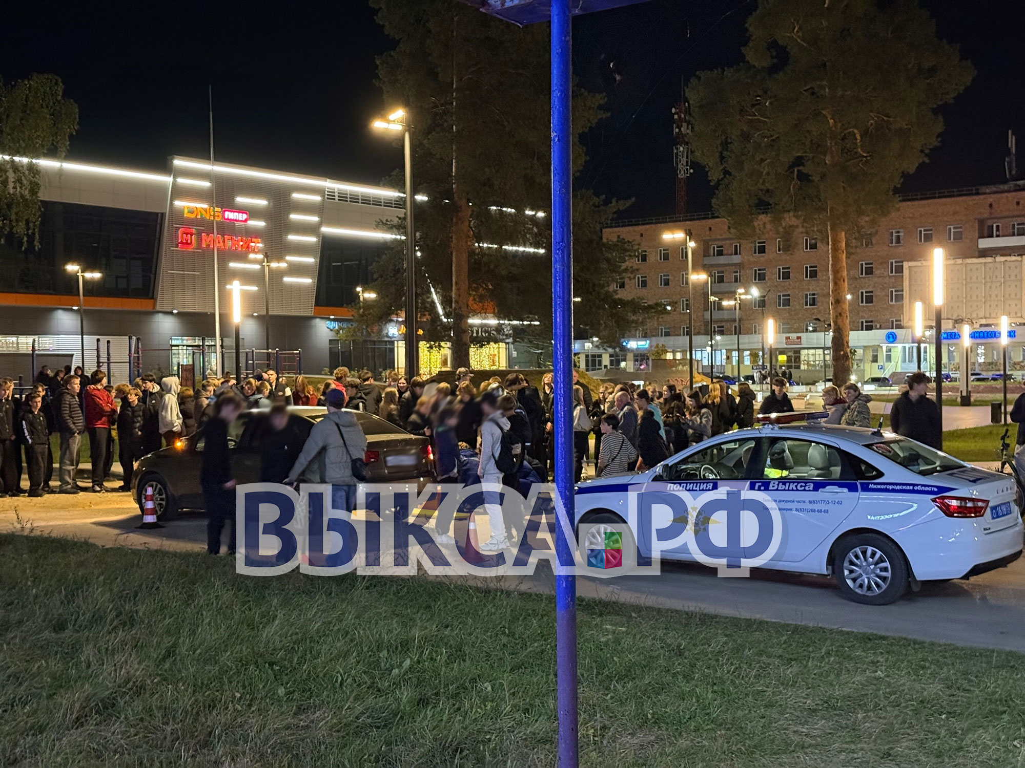 Стаж 3 дня: 18-летний водитель сбил 16-летнего мотоциклиста на площади Октябрьской Революции